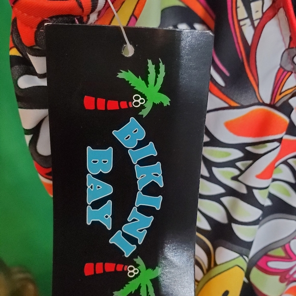 Bikini Bay One Piece Patterned Bathing Suit NWT Sz 18 - Picture 5 of 8